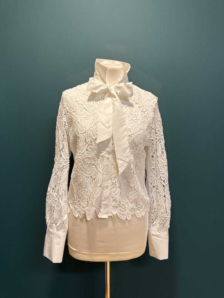 Camicia pizzo bianca fiocco