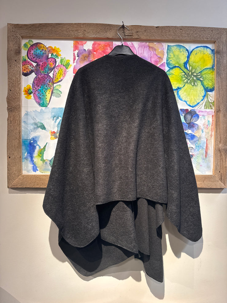 Poncho mantella nero