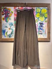 Pantalone ampio velluto 2000 righe marrone