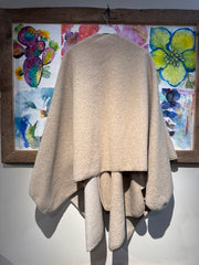 Poncho mantella ecrù