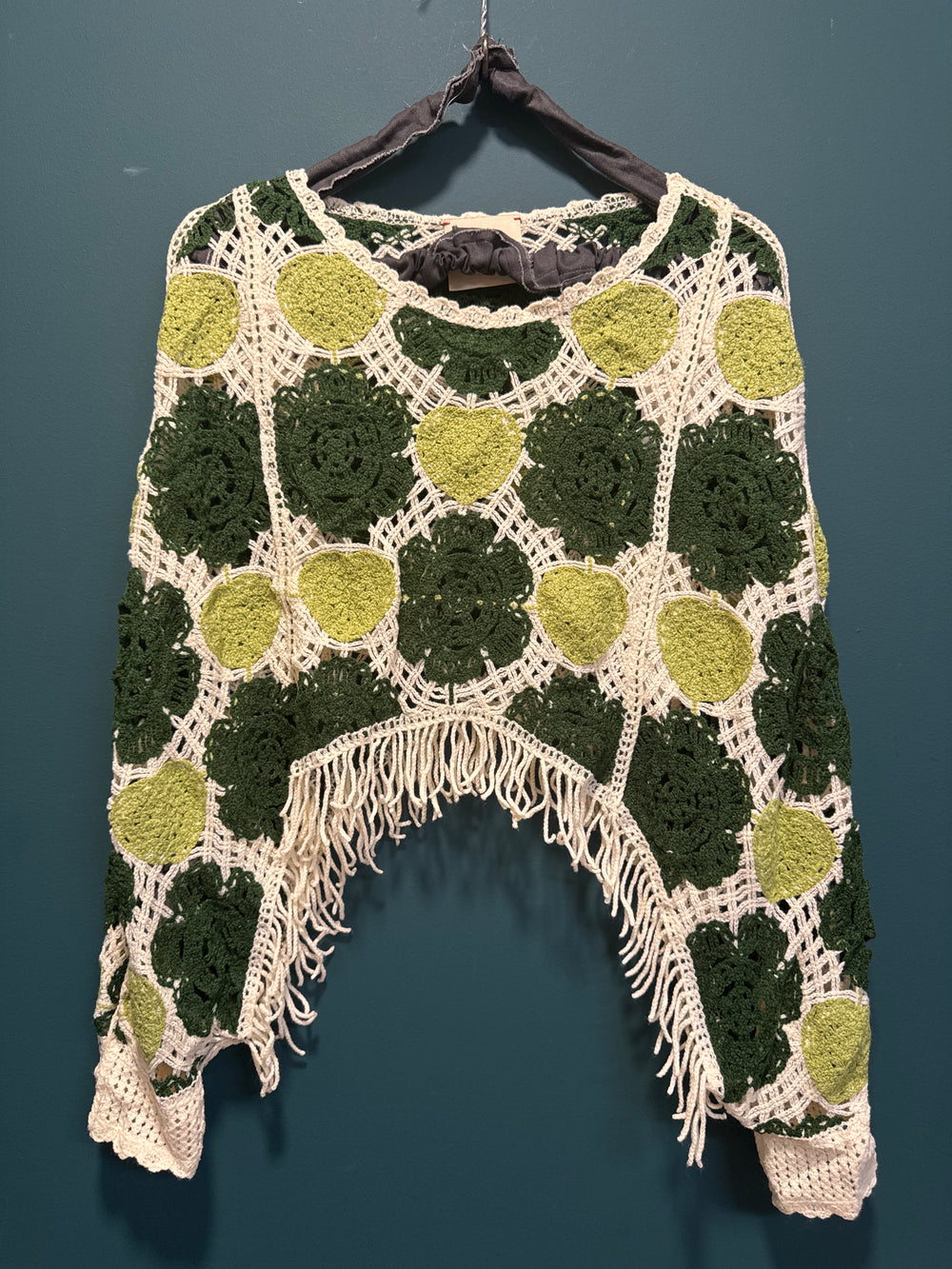 Maglia coprispalla frange verde