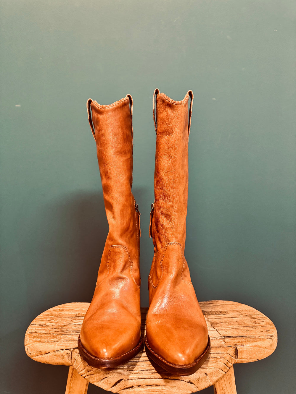 Texano medio cognac