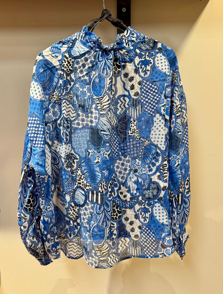 Blusa fantasia shaft