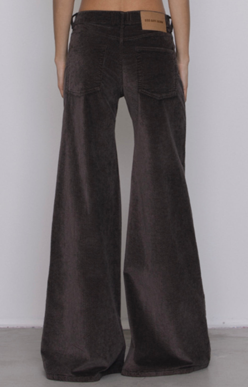 Pantalone EOS in velluto mille righe – Tortora GOD SAVE DENIM
