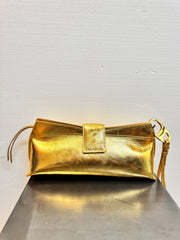 Pochette pelle dorata