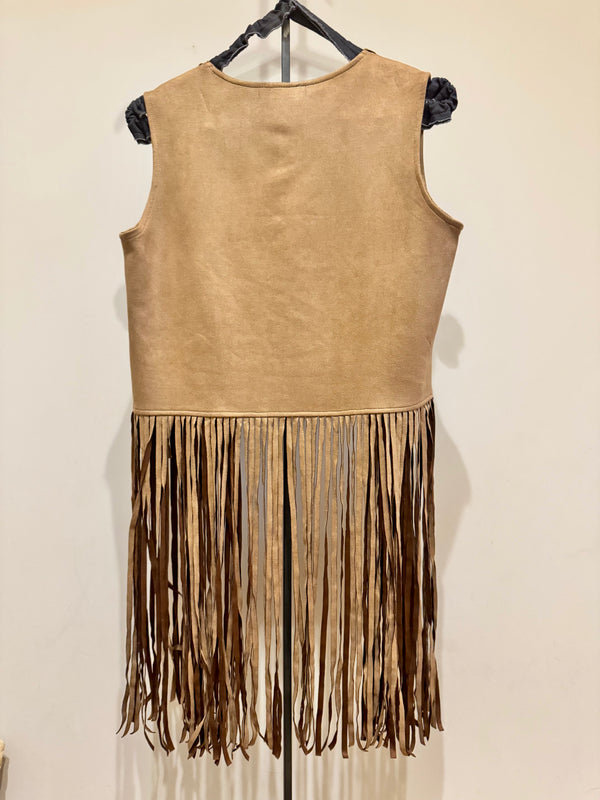 Gilet eco suede con frange laserato cognac