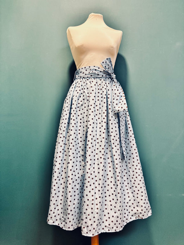 Gonna taffetta azzurro con pois marroni