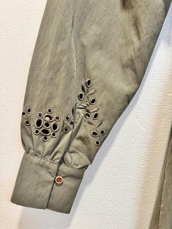 Abito chemisier verde militare con ricamo