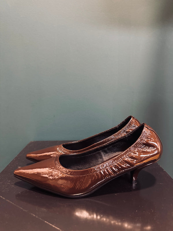 Décolleté pump bubble coffee