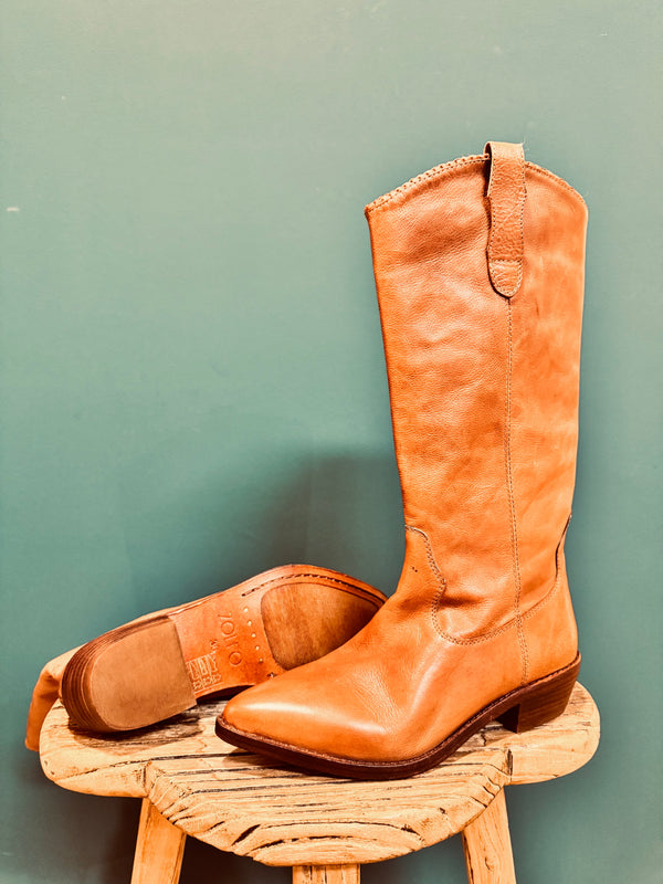 Texano medio cognac