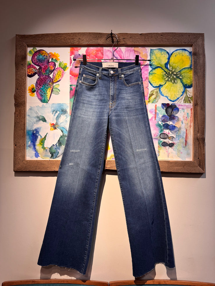 Jeans Emilia  +people