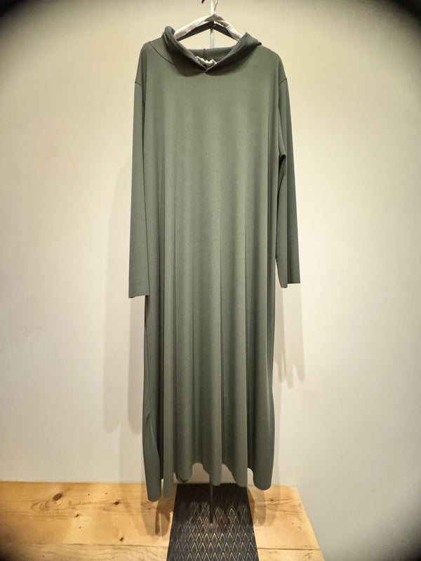 Abito con cappuccio verde militare