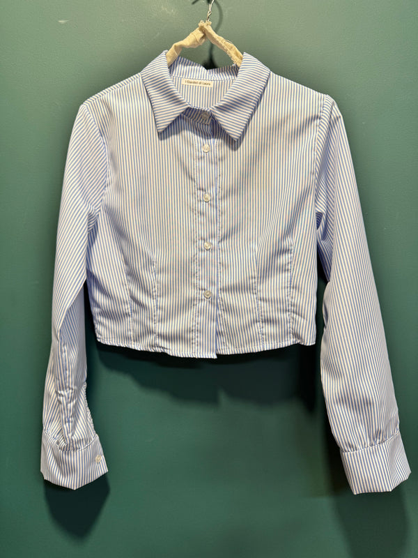 Camicia righe bianca e azzurra cropped