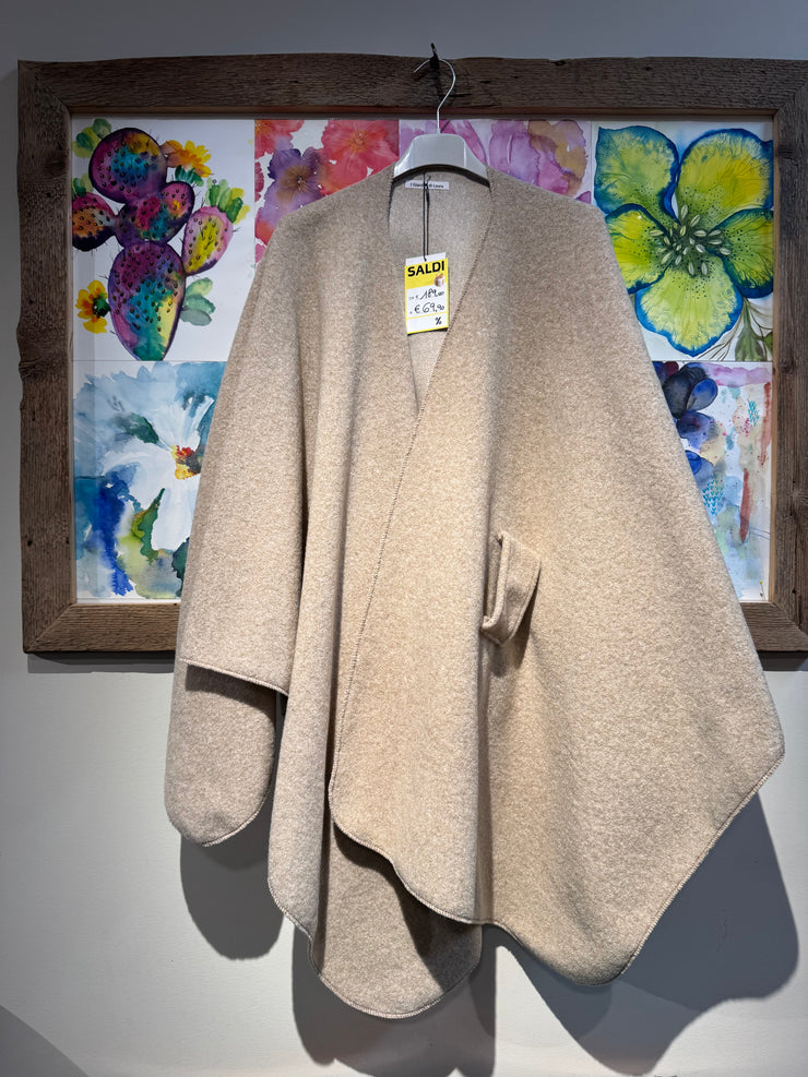 Poncho mantella ecrù