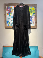 Abito velluto liscio nero a V