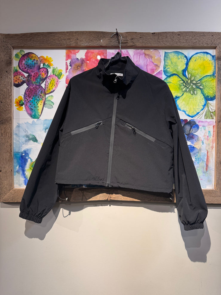 Giacca cropped nero antivento