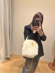 Borsa bauletto Ecopelliccia panna