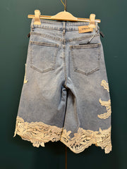 Shorts denim con pizzo