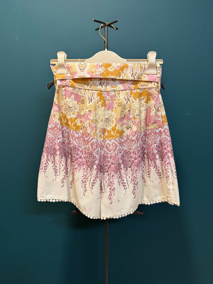 Shorts fantasia flower