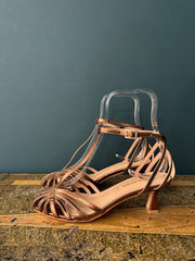 Sandalo pelle laminata gabbietta bronzo con tacco