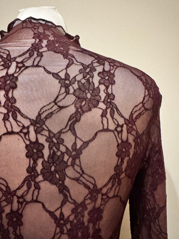 Maglia in pizzo floreale melanzana