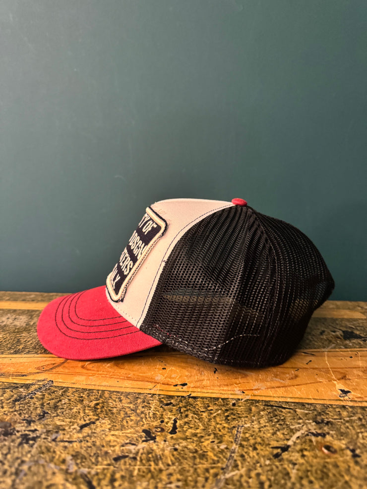 Trucker hat manikomio dsgn 1