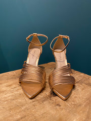 Sandalo tacco metal cipria